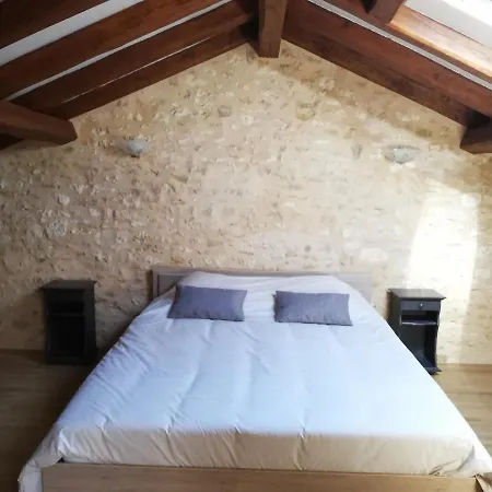 Дом отдыха Le Pech Sainte-Foy-de-Longas