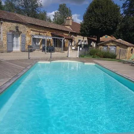 Дом отдыха Le Pech Sainte-Foy-de-Longas