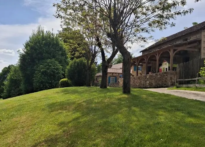 Le Pech * Sainte-Foy-de-Longas