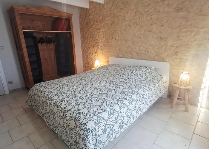 Le Pech Sainte-Foy-de-Longas